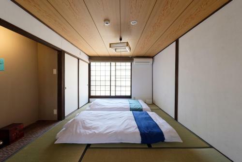 Oinai Guest House