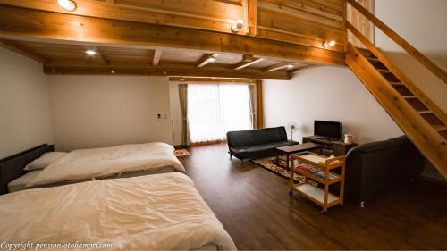 Posada Forest West Nishi