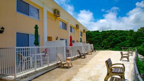 Posada Forest West Nishi
