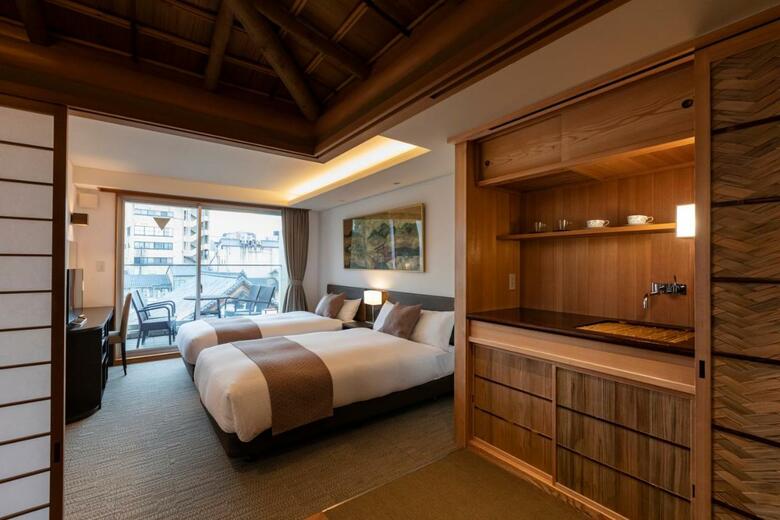 Hana-touro Hotel Gion