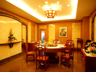 Pine City Hotel Shanghai
