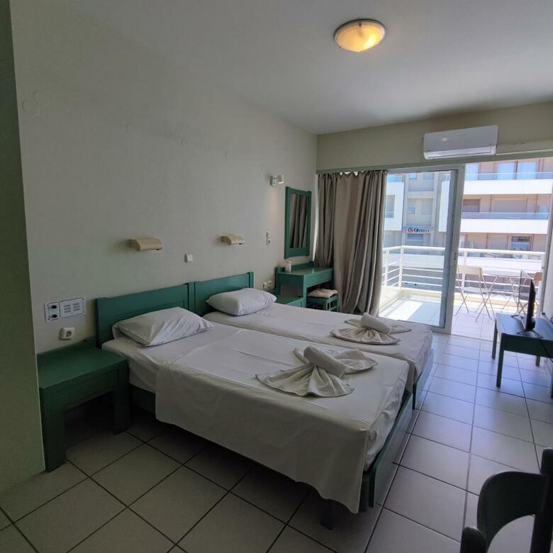 Hotel Ostria Studios