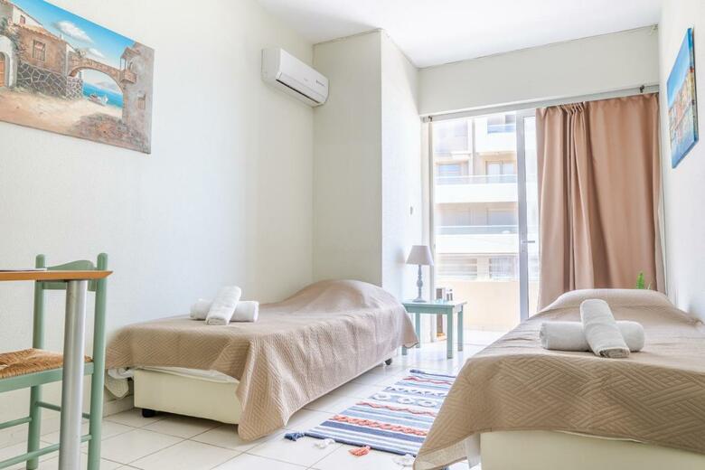 Hotel Ostria Studios