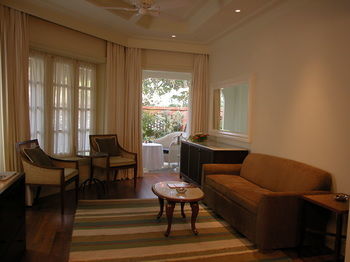 Hotel Taj West End