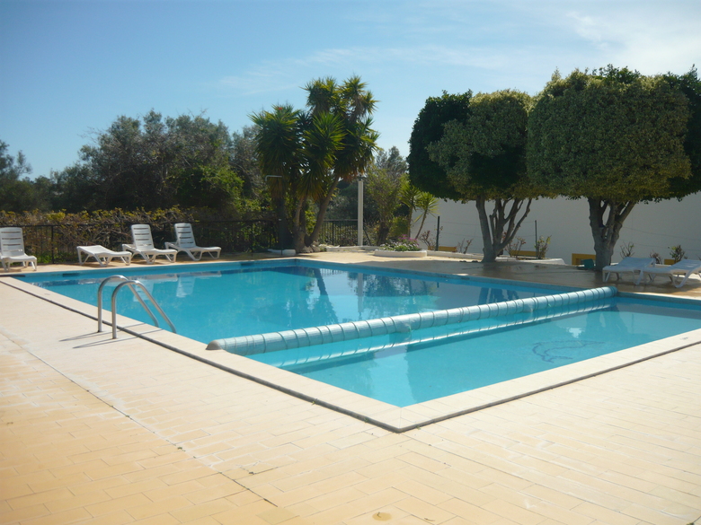 Apartamentos Monte Dos Av�s - Turmuge
