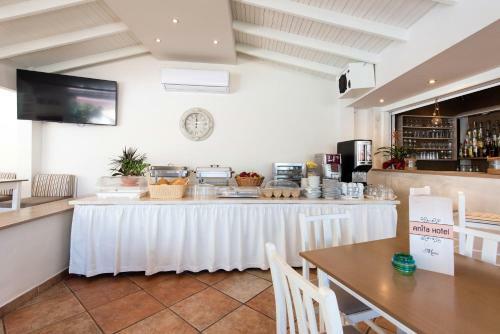 Hotel Anita