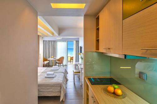 Palm Beach Hotel Apartments