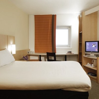 Ibis Cardiff Hotel