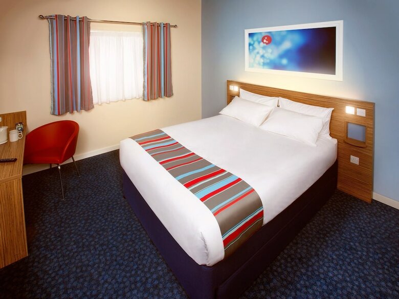 Travelodge Manchester Central Hotel