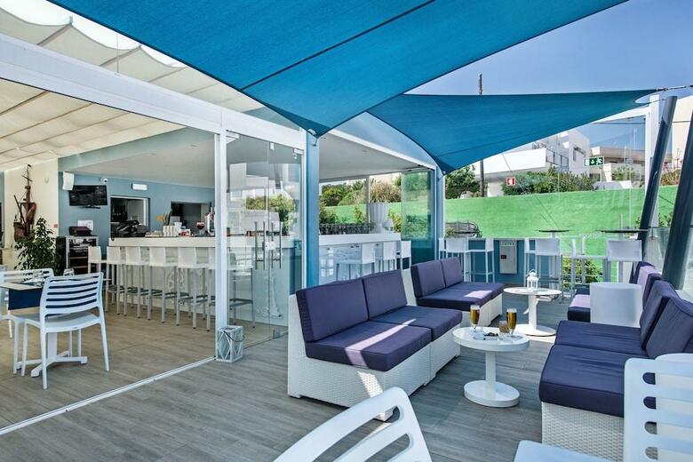 Hotel Carvi Beach