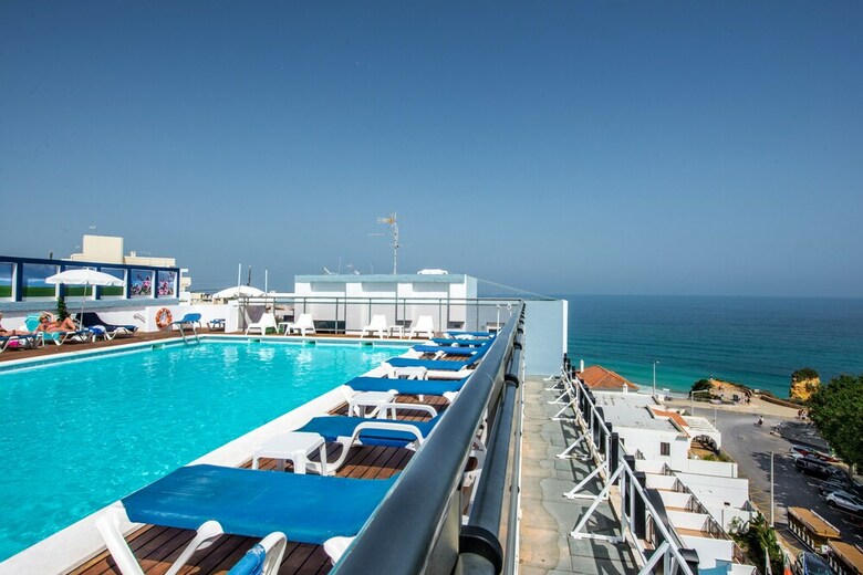 Hotel Carvi Beach