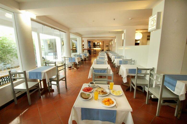 Hotel Carvi Beach