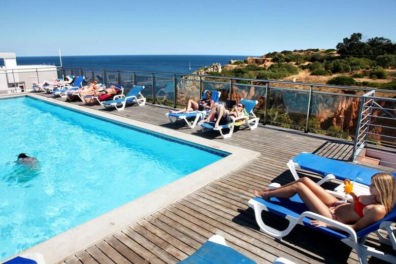 Hotel Carvi Beach