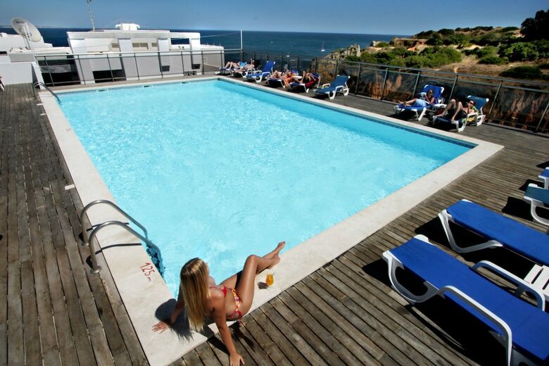Hotel Carvi Beach