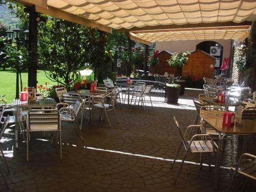 Hotel Hostal Vall D'�neu