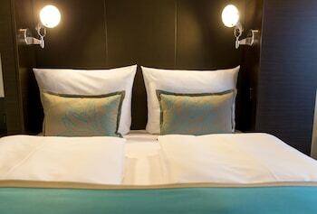Hotel Motel One Stuttgart-bad Cannstatt