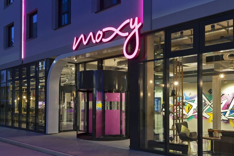 Hotel Moxy Stuttgart Airport/messe
