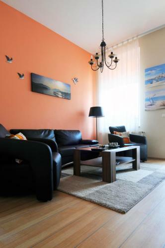 Apartamento Ferienwohnung Warnem�nde - L (n)