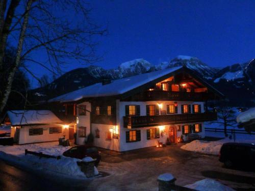 Apartamento G�stehaus Almblick