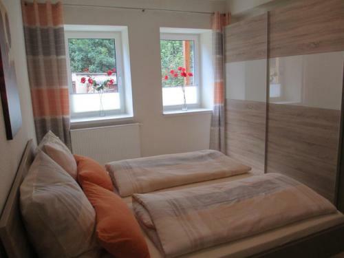 Apartamento Ferienwohnung Schwarzburgblick