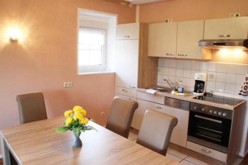 Apartamento Pension Zum Neuensiener See