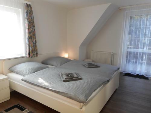 Hostal Pension Haus Christa - Adults Only