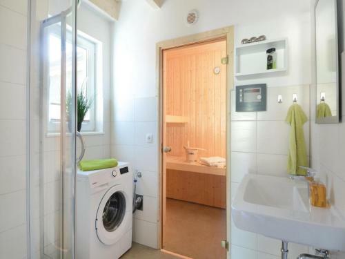 Holiday Home Seerose 03