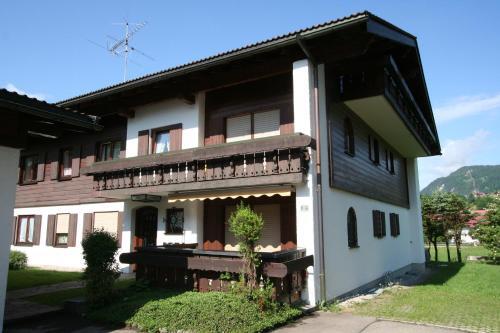 Apartamento Alpenflair Ferienwohnungen Whg. 212