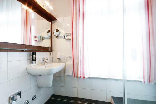L�we Am Tiergarten Hotel*cafe-restaurant*bar