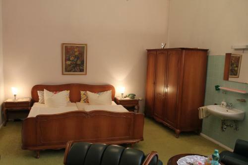 Hostal Hotel Pension Columbus Am Kurf�rstendamm