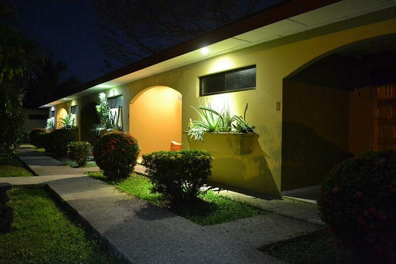 Hotel Villa Creole