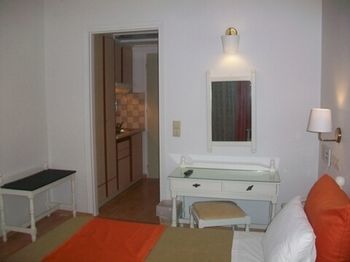 Mirini Hotel