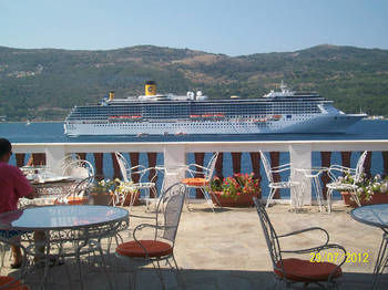 Mirini Hotel