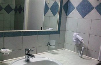 Mirini Hotel