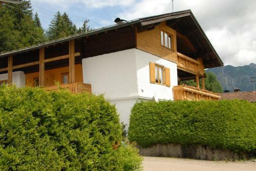 Hostal Landhaus Bergleben