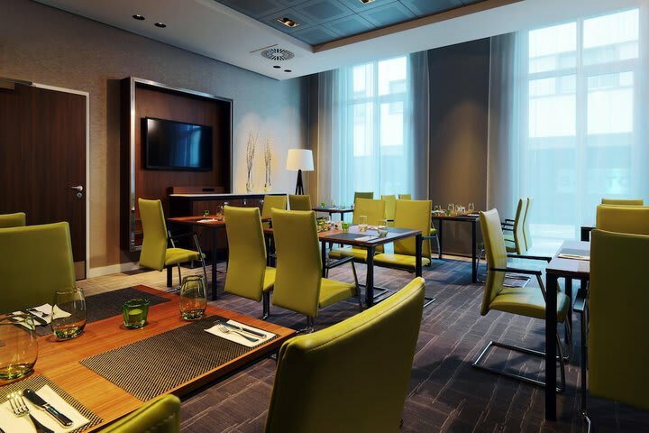Hotel Courtyard By Marriott Cologne