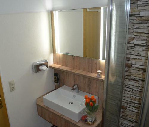 Apartamento Ferienwohnung 10 Im Haus H�hnergott