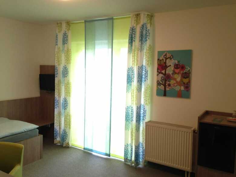 Bed & Breakfast Astra Garni
