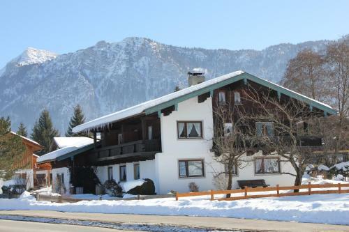 Hostal G�stehaus Aicher