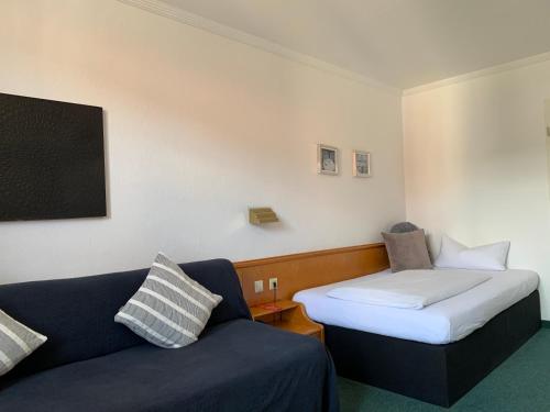 Hostal Auerstein D�pendance (ehemals Hotel Etab Am Klinikum)