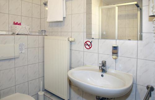 Hostal Auerstein D�pendance (ehemals Hotel Etab Am Klinikum)
