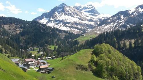Apartamento Alpin Chalet Schr�cken