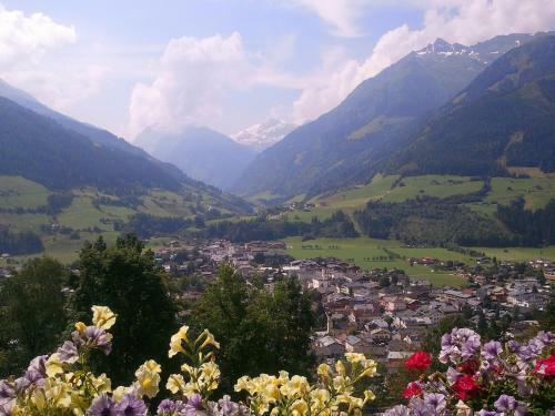 Bed & Breakfast Pension Schlossberg