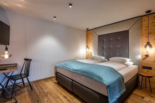 Hotel Das Zw�lferhaus