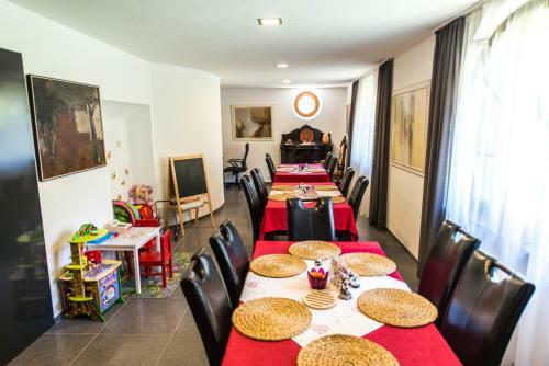 Hostal Moroder Haus