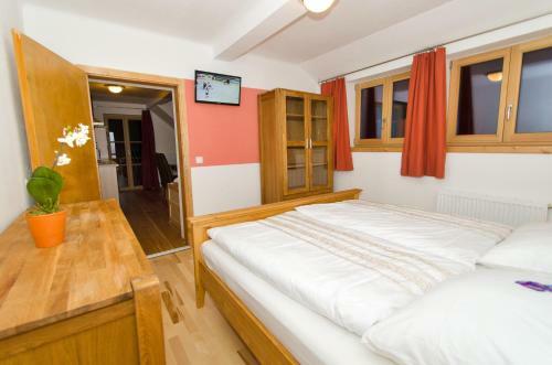 Hostal David Appartments
