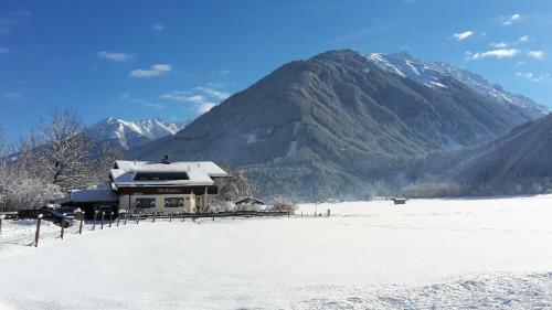 Hostal G�stehaus Scharler