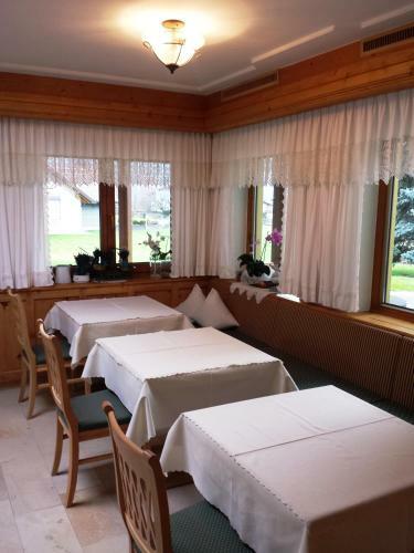 Hostal G�stehaus Gerti