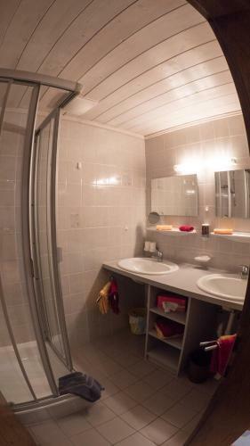 Hostal Apart-pension Haus Arina