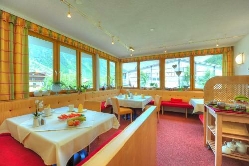 Hostal Apart Garni Sonne
